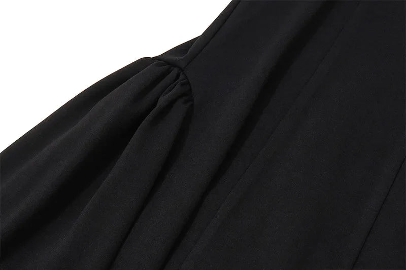 שמלת מיני בעיטור קטיפה כתפיים חשופות - אסטפניה