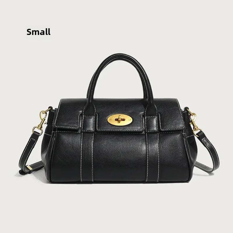 Leather bag with luxury design