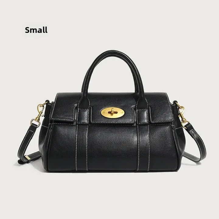 Leather bag with luxury design