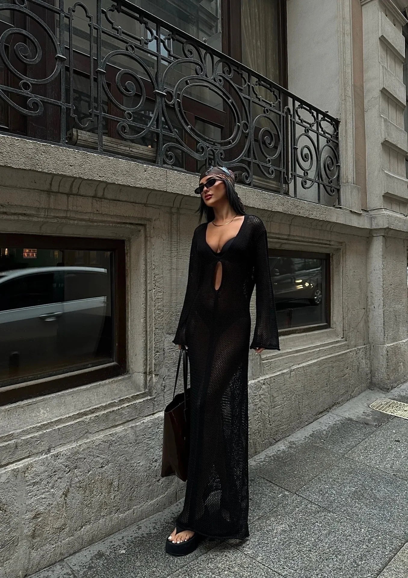 שמלת חוף מקסי רשת בעיצוב פתח - דונה