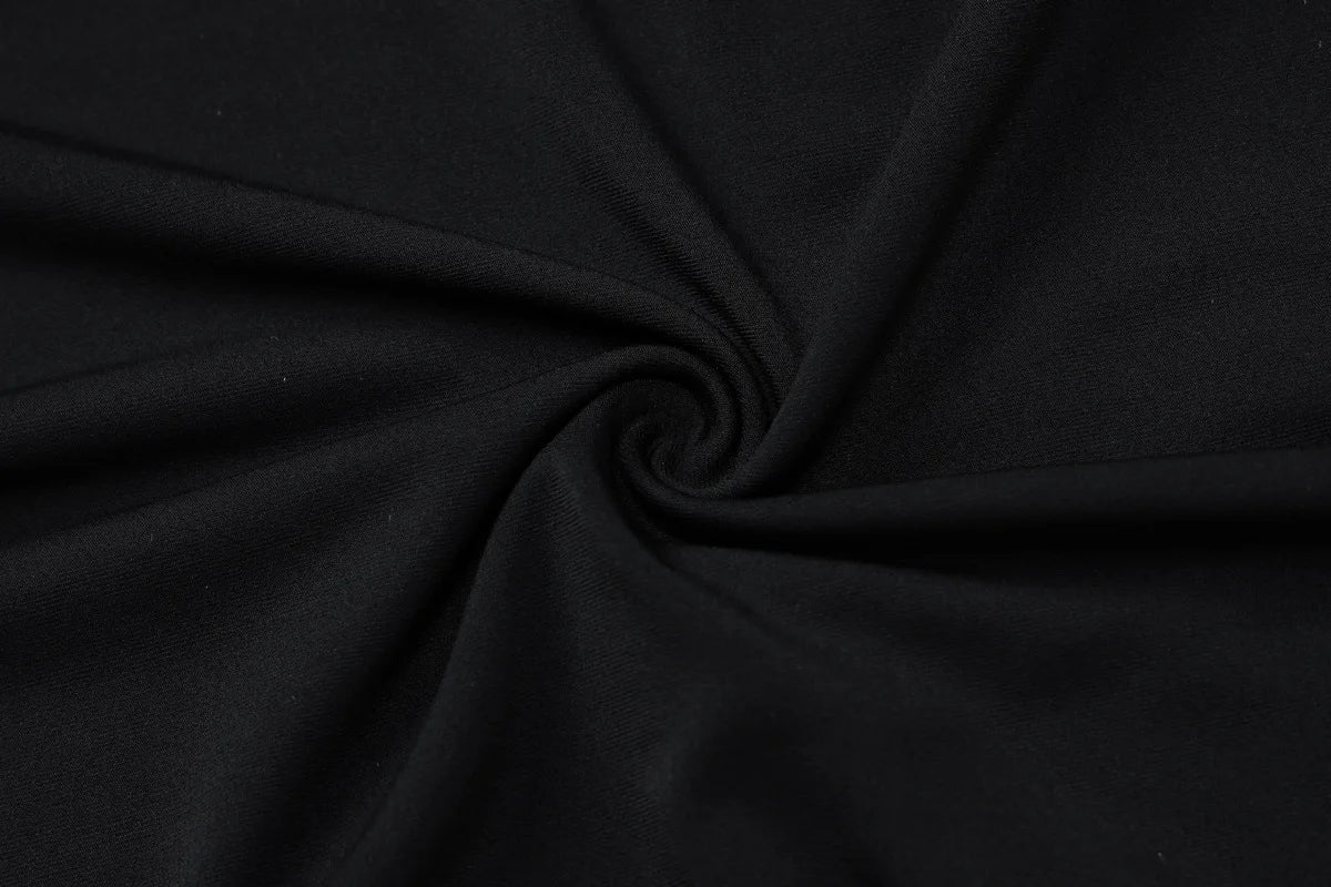 שמלת מקסי גב ומותן פתוח בעיטור שרשראות - דניס