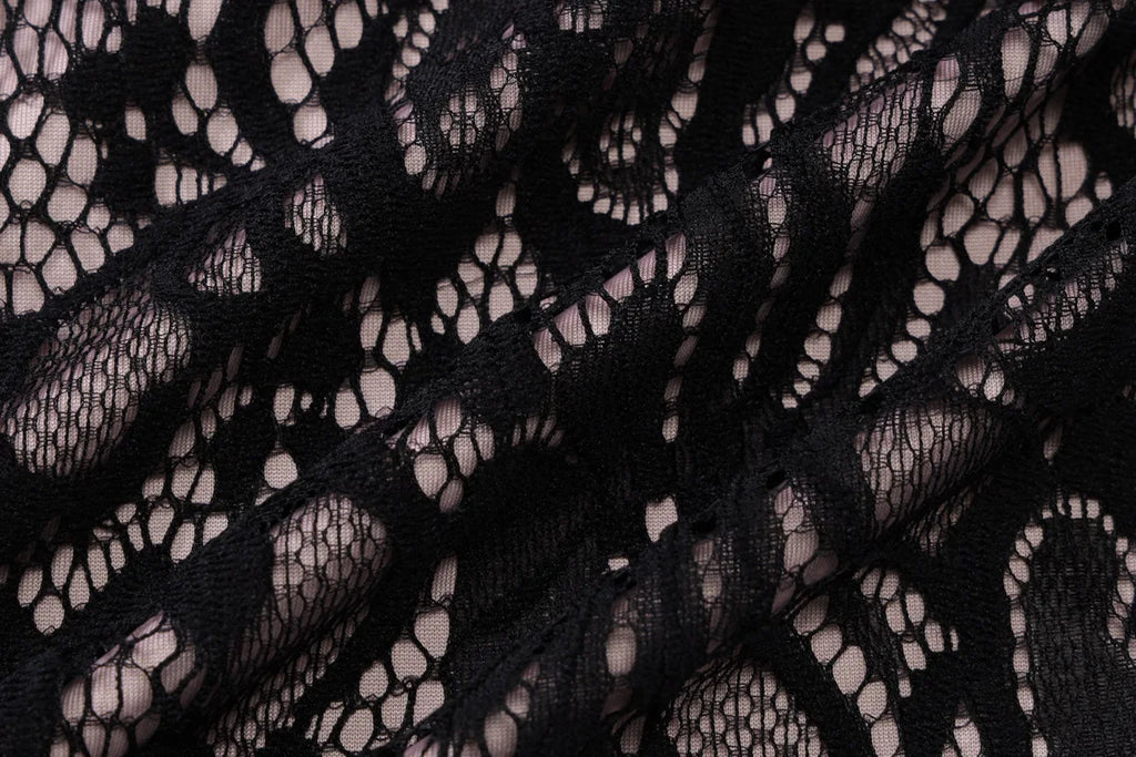 שמלת מיני תחרה צווארון גולף בעיטור כפתור - קימורה