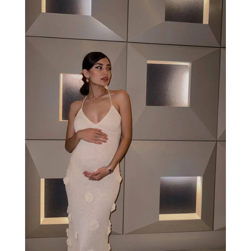 שמלת מקסי סרוגה בעיטור אפליקציות פרחים בעיצוב קשירה בגב פתוח - Malaya