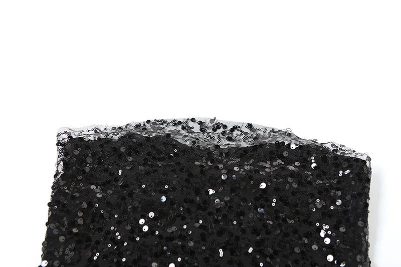 סט שני חלקים חצאית מקסי סאטן וטופ מחוך סטרפלס בעיטור פייטים - Milani