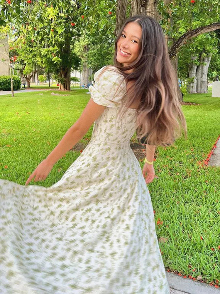 שמלת מידי כפרית בהדפס פרחוני - הדיה