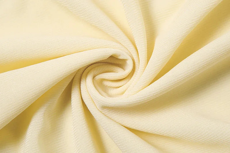 שמלת מיני שיפון בעיצוב קיפולים סגירת כפתורים -  Arabella