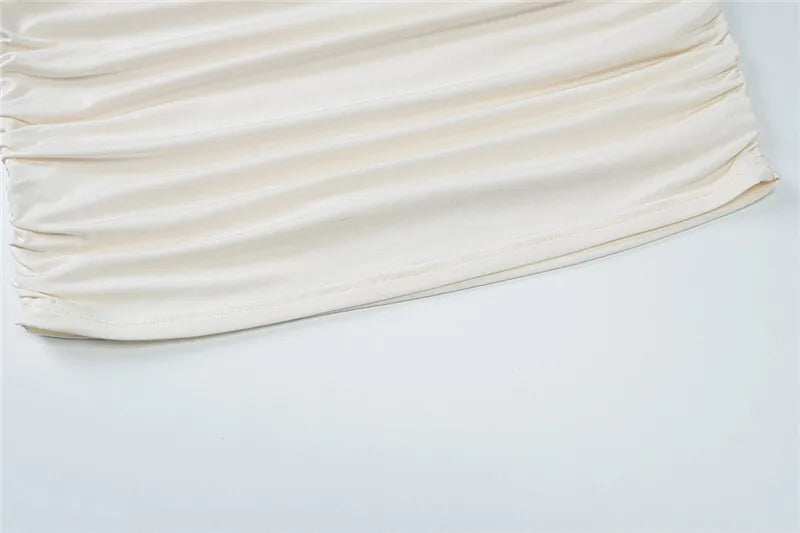 שמלת מיני כיווצים כתפיים חשופות בעיטור קשירה - אליס