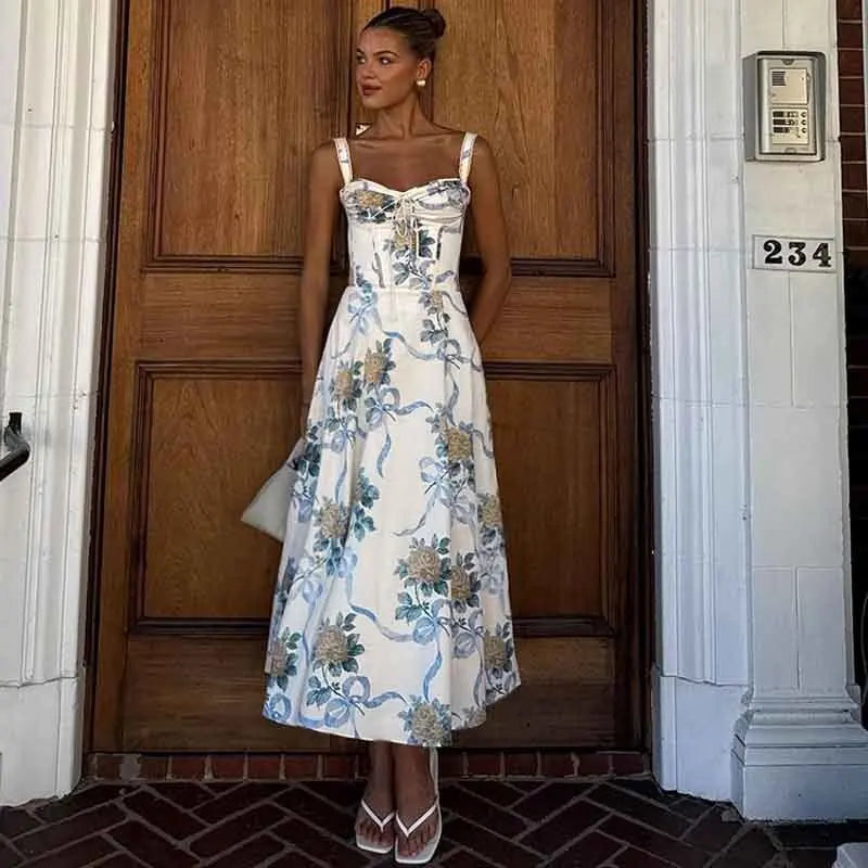 שמלת מידי אלגנטית בהדפס פרחוני בגזרת A - פלוריין