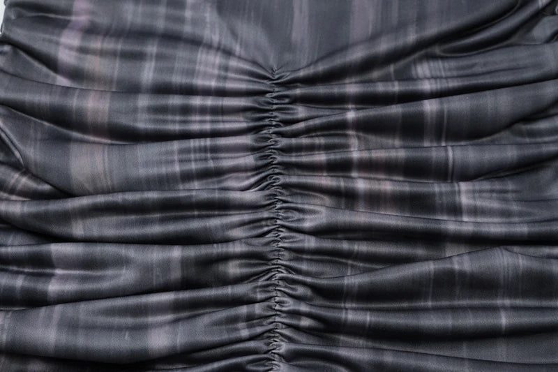 שמלת מיני מלמלה בעיצוב פתח גב פתוח - טייט