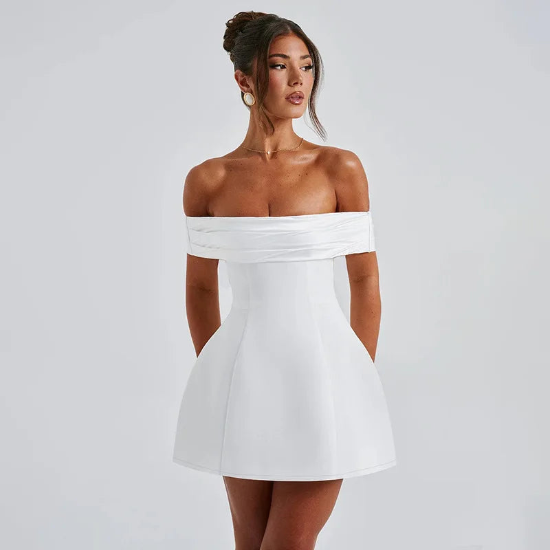 שמלת מיני כתפיים חשופות כתפיית סאטן - סיה