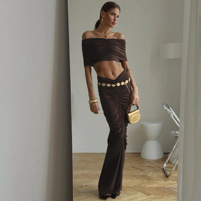 סט בעיצוב כיווצים חצאית מקסי וטופ כתפיים חשופות - מאור