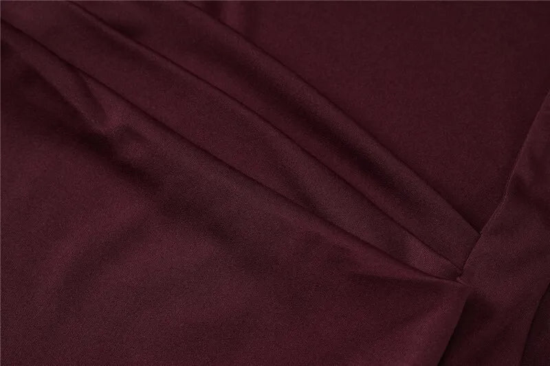 שמלת מקסי צמודה בד מחטב ומחמיא - Miller