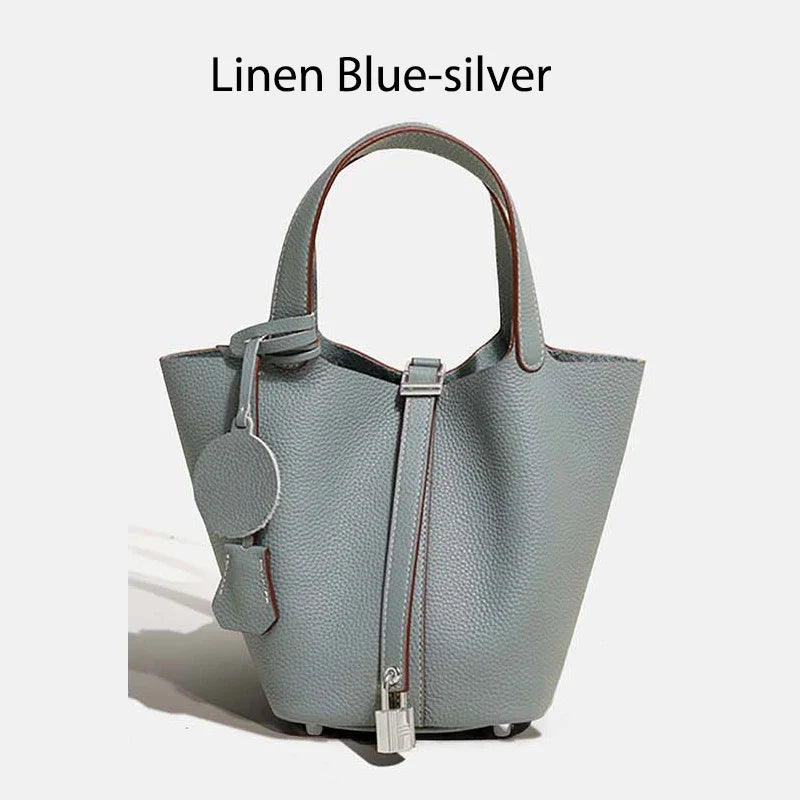 Leather bag with classic design