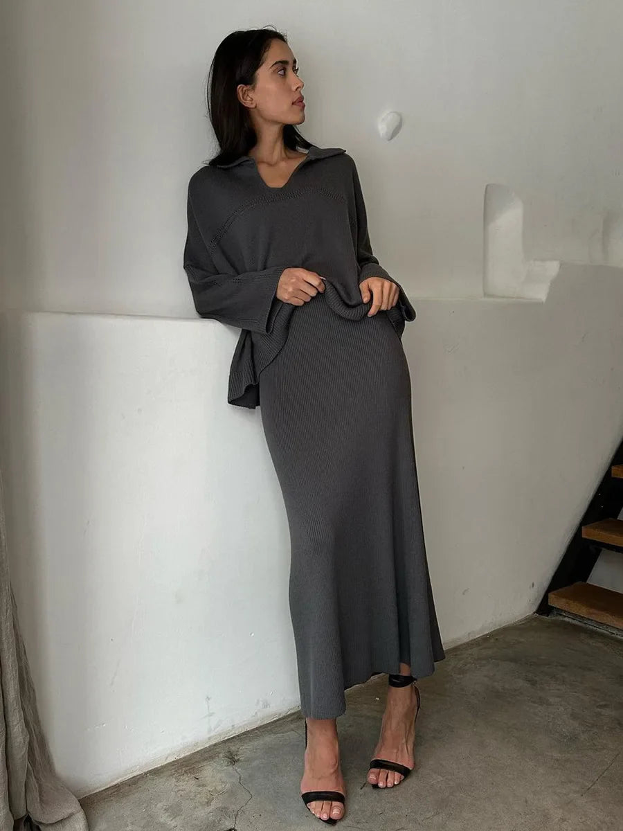 חליפת שני חלקים loose סרוגה חצאית מקסי וחולצה - שילב