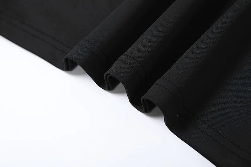 שמלת מיני פתחים בעיטור שרשראות - אגתה