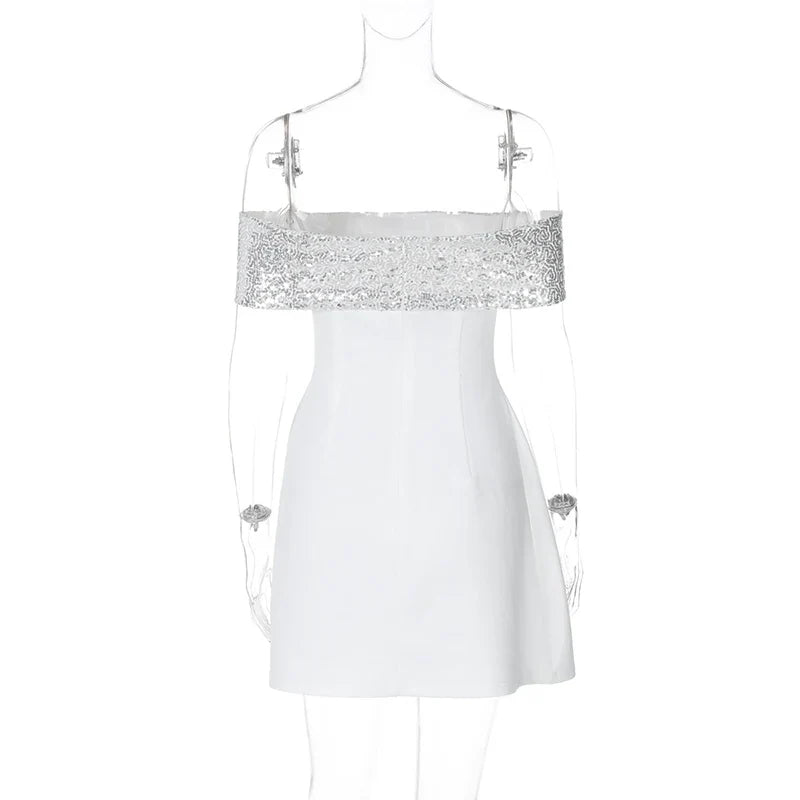 שמלת מיני בגזרת A כתפיים חשופות בעיטור פאייטים - לוריאן