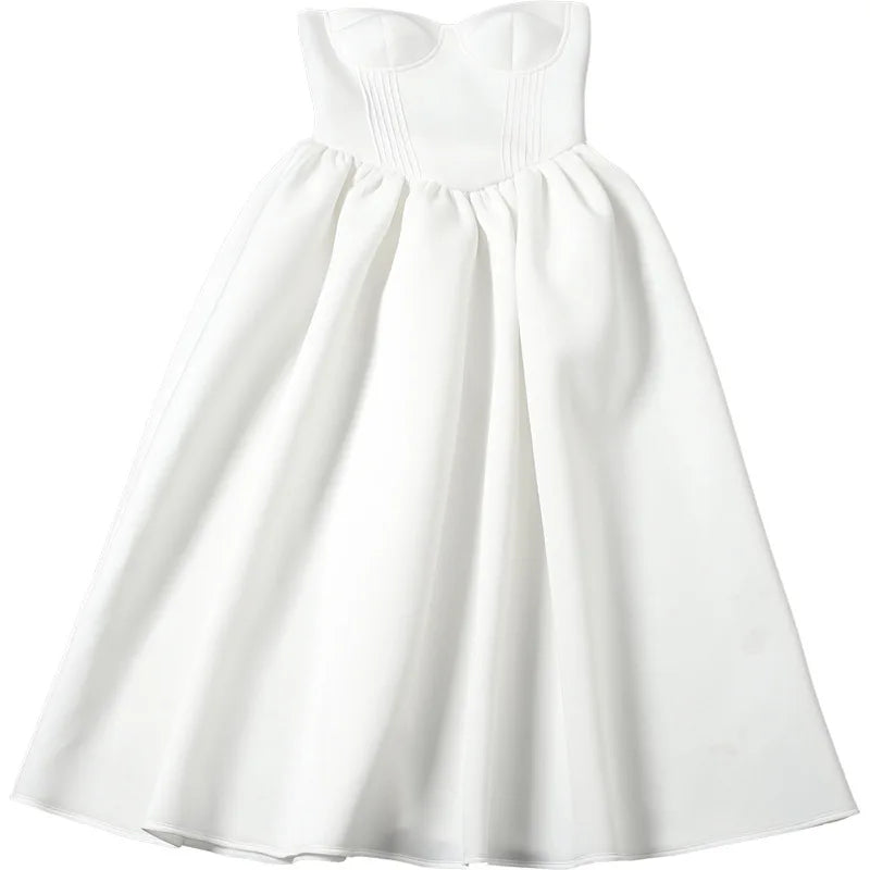 שמלת מידי סטרפלס בגזרת A בעיצוב אלגנטי - Simone