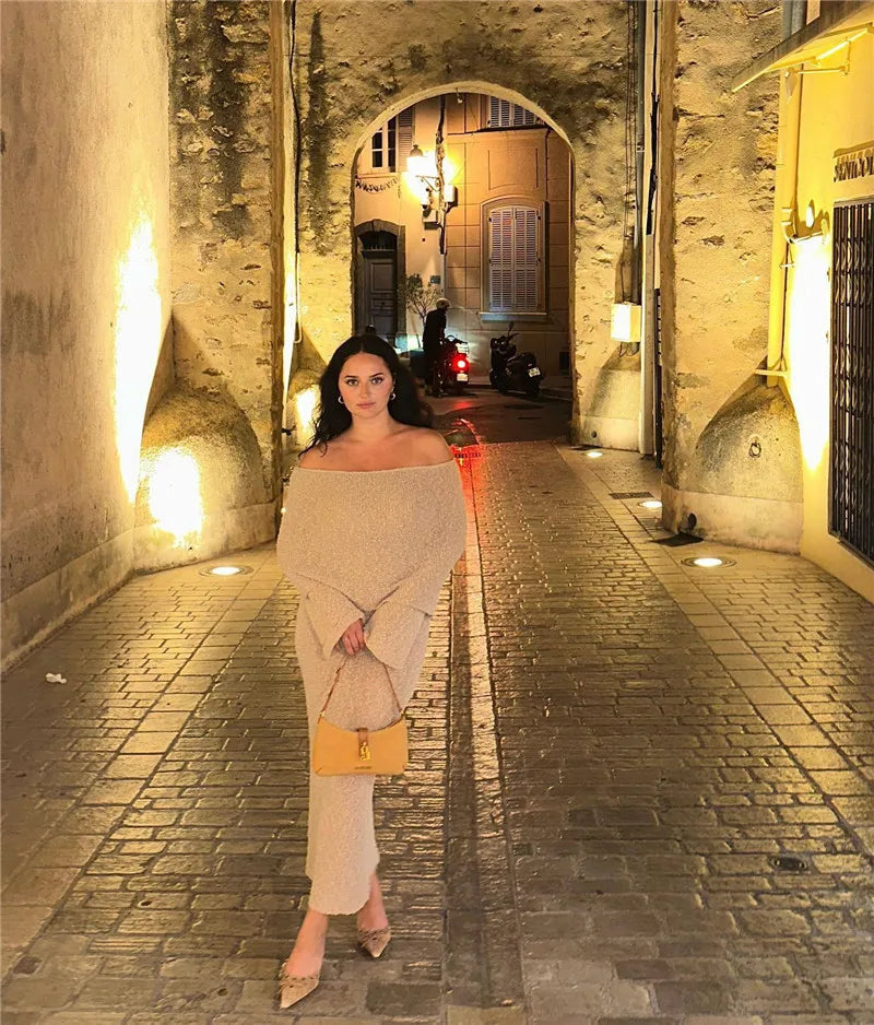 שמלת מקסי סרוגה כתפיים חשופות - אריקה