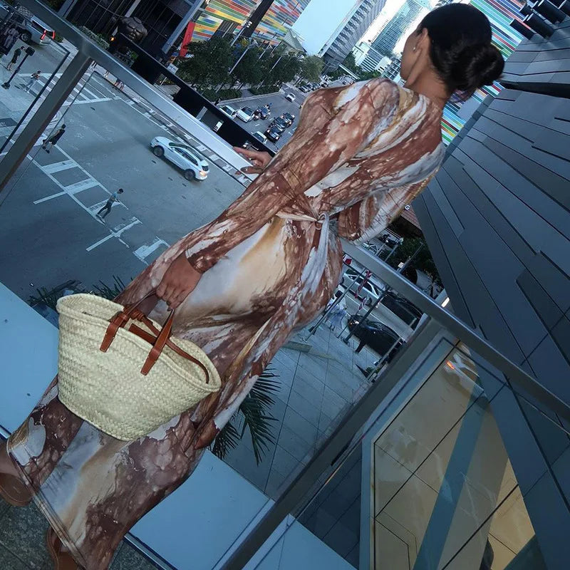 שמלת מקסי צמודה בהדפס מיוחד - סטורם