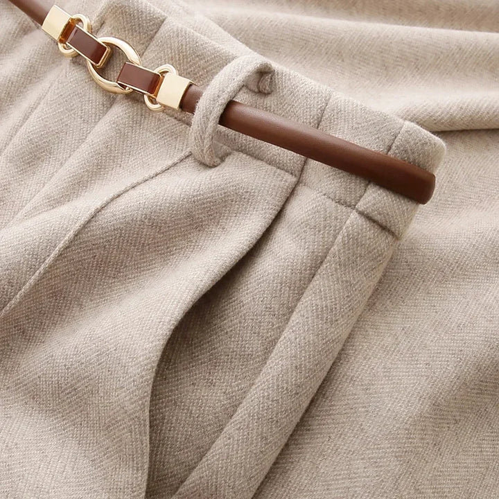 Tailored wool pants with elegant belt decoration