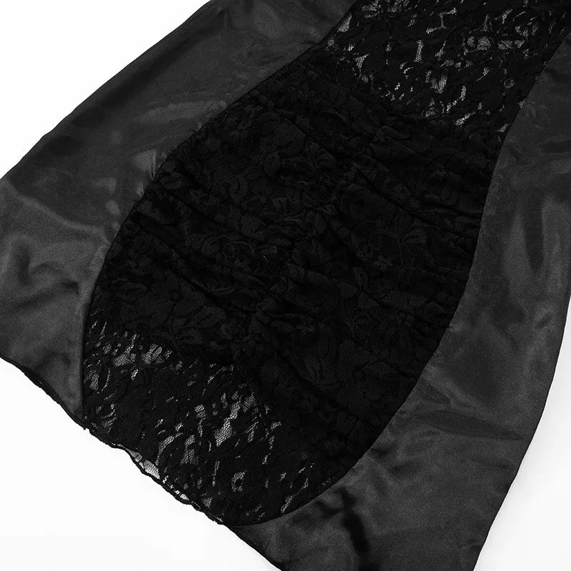 שמלת מיני סאטן בעיטור תחרה בעיצוב כיווצים - Leona