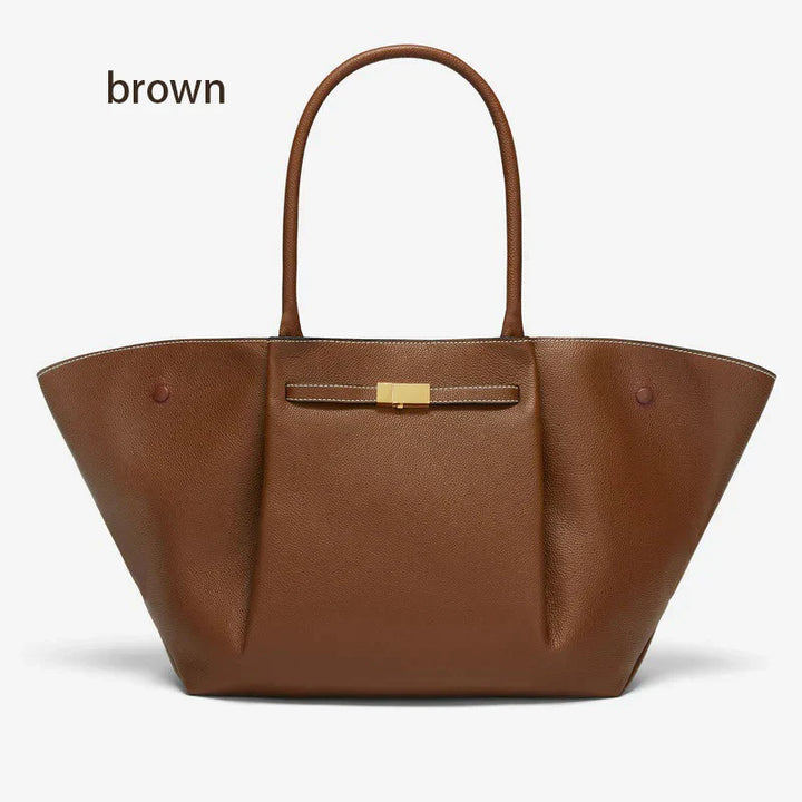 Leather / suede bag with classic design
