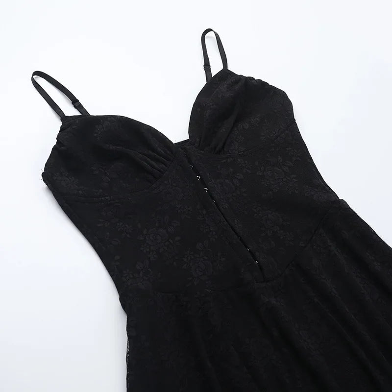 שמלת מיני תחרה סגירת סיכות בגזרת A - Amaris