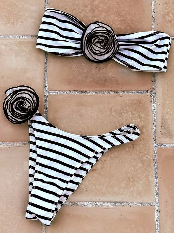 Strapless bra bikini swimsuit with floral appliques - Flora