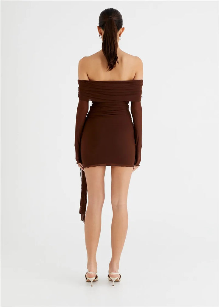 שמלת מיני שיפון כתפיים חשופות בעיצוב קשירה - CAMI