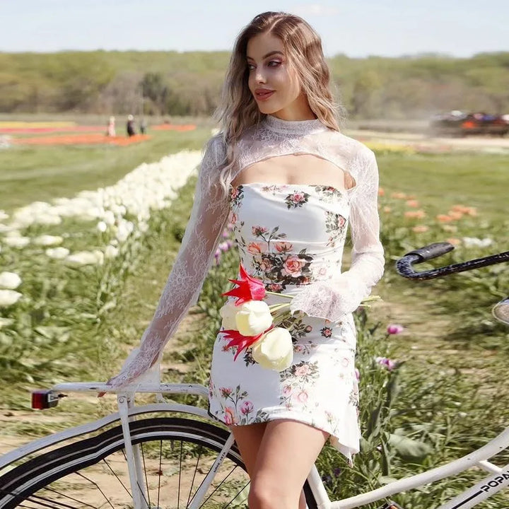 שמלת מיני פרחונית בעיטור תחרה - סיגל