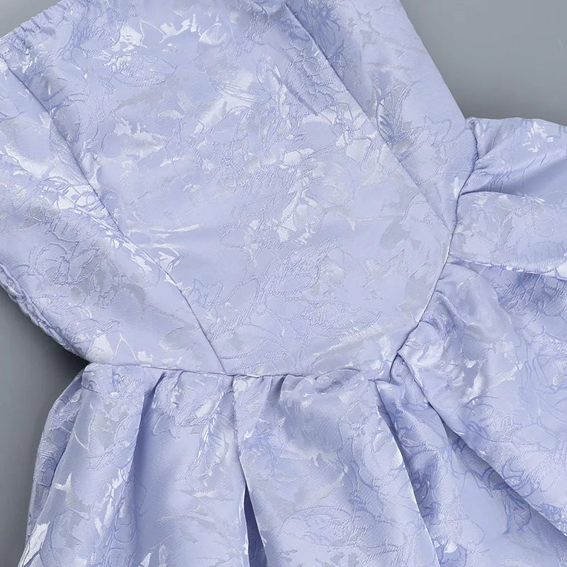 שמלת מיני בגזרת A בעיצוב רקמת איורי פרחים קשירה בצוואר - אל אריה