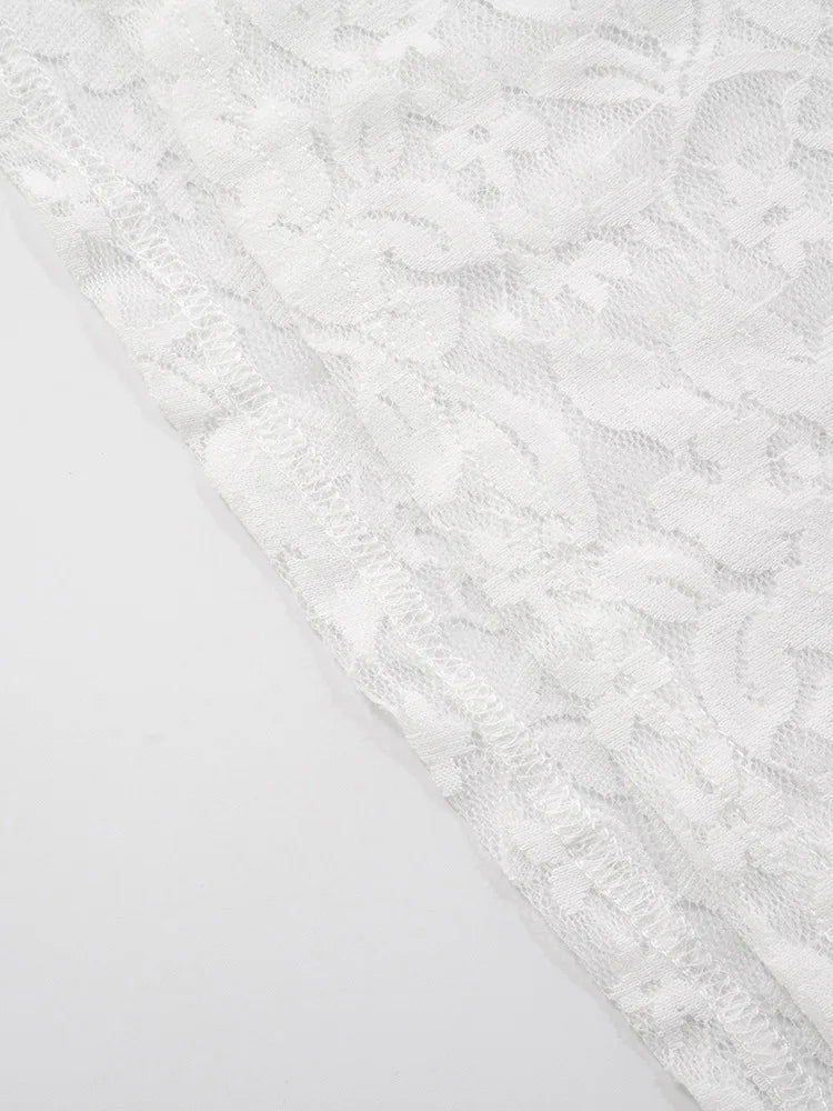 שמלת מקסי תחרה בעיצוב שסע בעיטור מלמלה - רוזלין