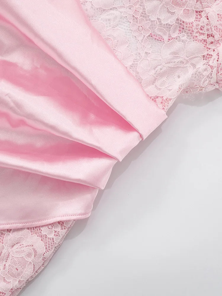 שמלת מיני סאטן בעיטור תחרה - יובליה