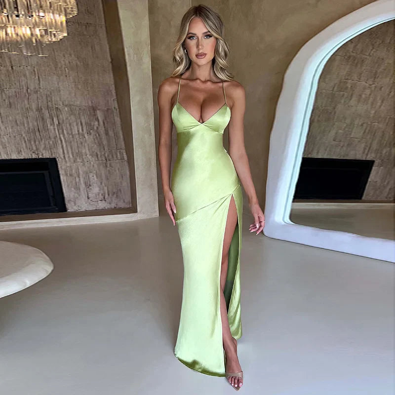 שמלת מקסי סאטן בעיצוב שסע וקשירות בגב - לואן