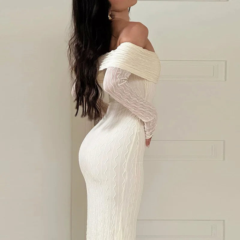 שמלת מקסי כתפיים חשופות בד בעיטור איורים - איידה