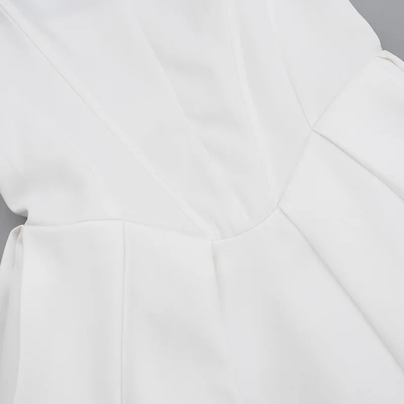 שמלת מיני סטרפלס בעיטור פפיון בגב בתוספת תחתית טול - Novalee