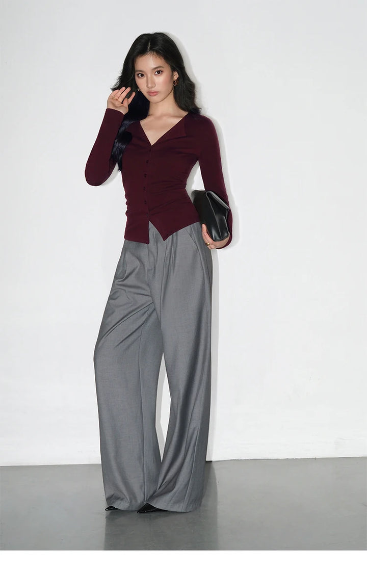 High-waisted tailored pants in a LOOSE design
