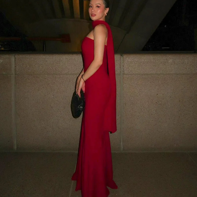 שמלת מקסי סטרפלס כולל צעיף - אלינורה