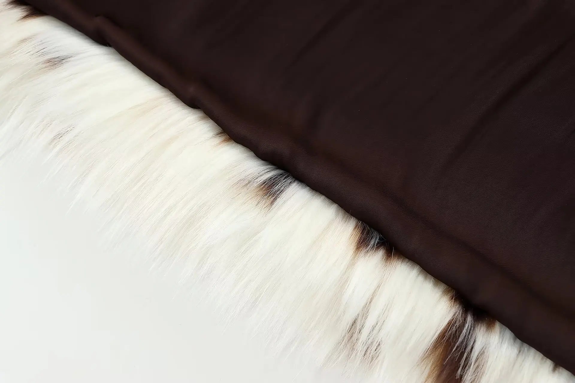 מעיל פרווה - רירי