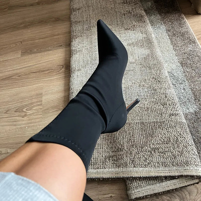 Silk Pointed Heel Boots - Chloé