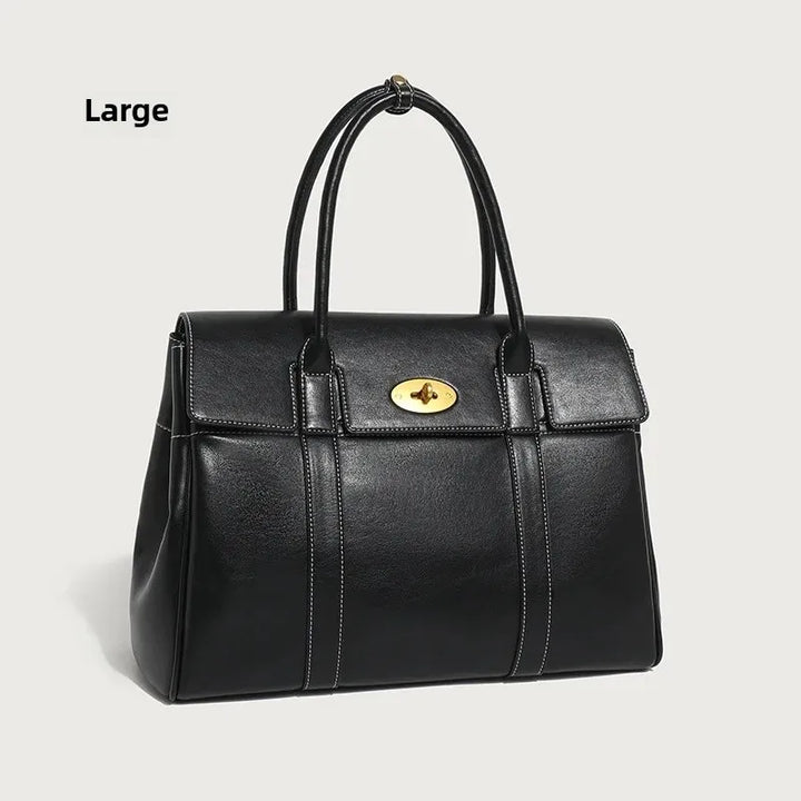 Leather bag with luxury design