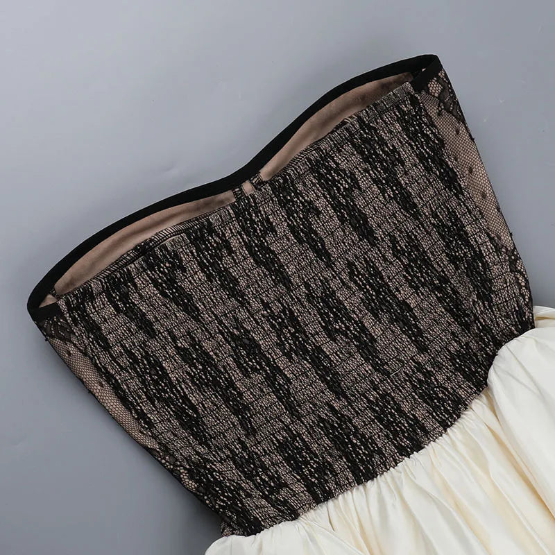 שמלת מיני סטרפלס בגזרת בלון בעיצוב מחוחך תחרה - Amari