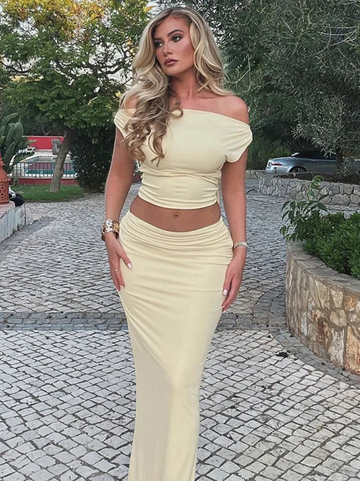 Two-piece set, maxi skirt and off-shoulder top - Yanai