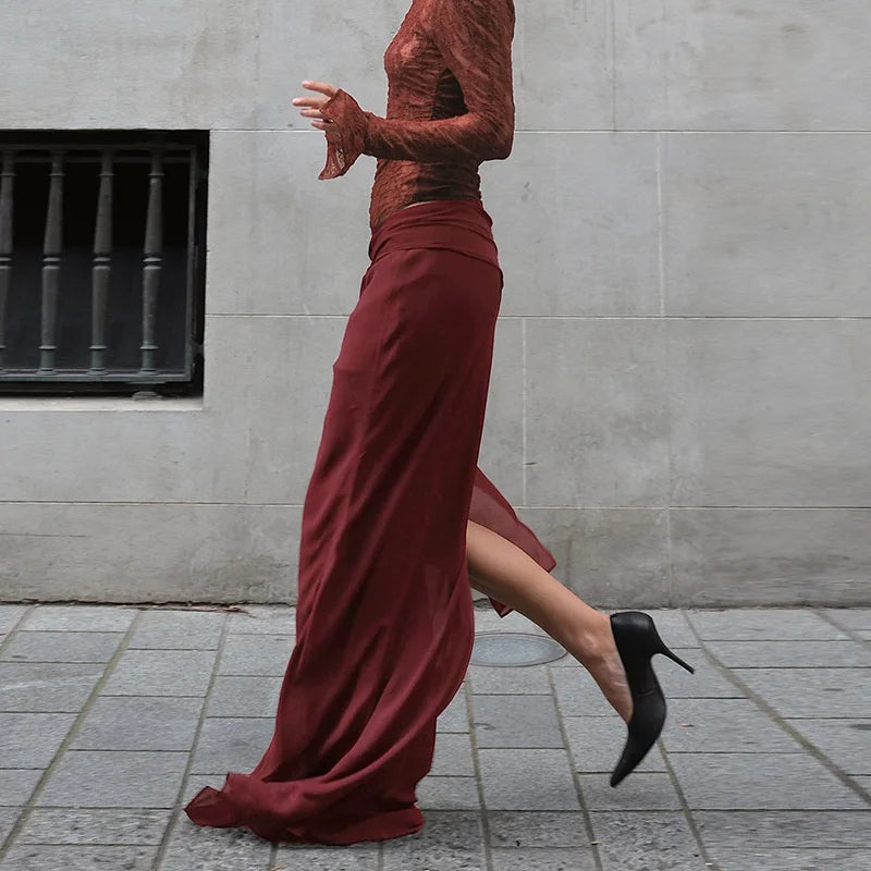 שמלת מקסי בעיצוב שסע ותחרה בעיטור קשירה - WINE