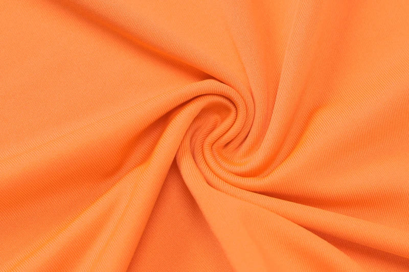 שמלת מיני צמודה - בריק