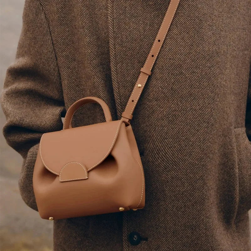 Leather bag with classic design