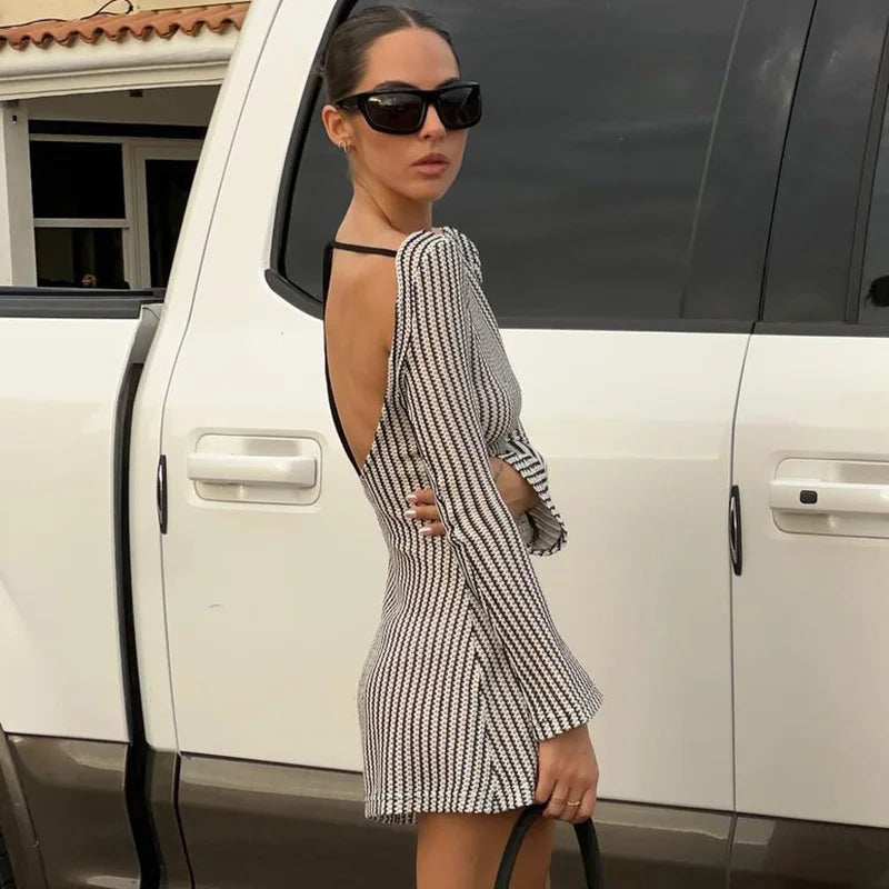 שמלת מיני פסים גב פתוח - קלרה