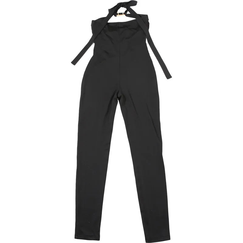 אוברול צמוד בד מחטב בעיצוב פתחים בעיטור אבזמים קשירה בצוואר - Sage