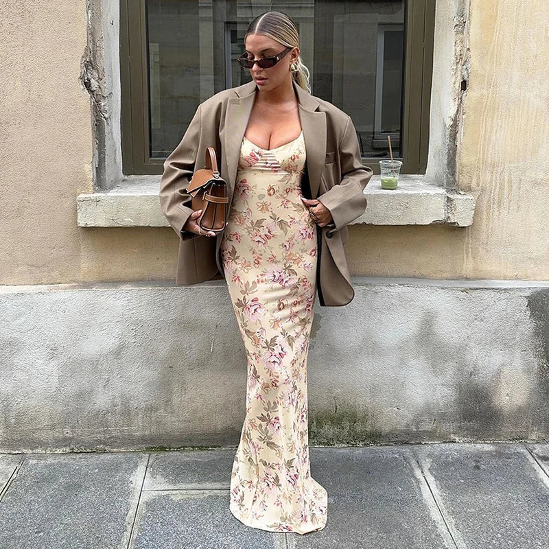 שמלת מקסי פרחונית צמודה גב פתוח - פליסיה