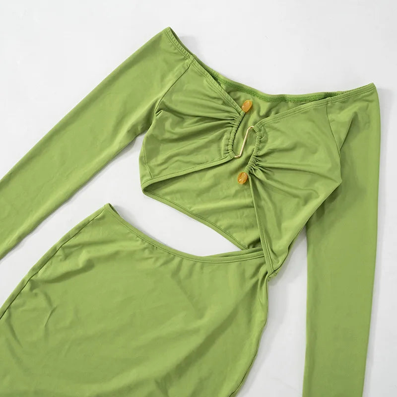 שמלת מקסי בטן חשופה בעיצוב אבזם - טאליה